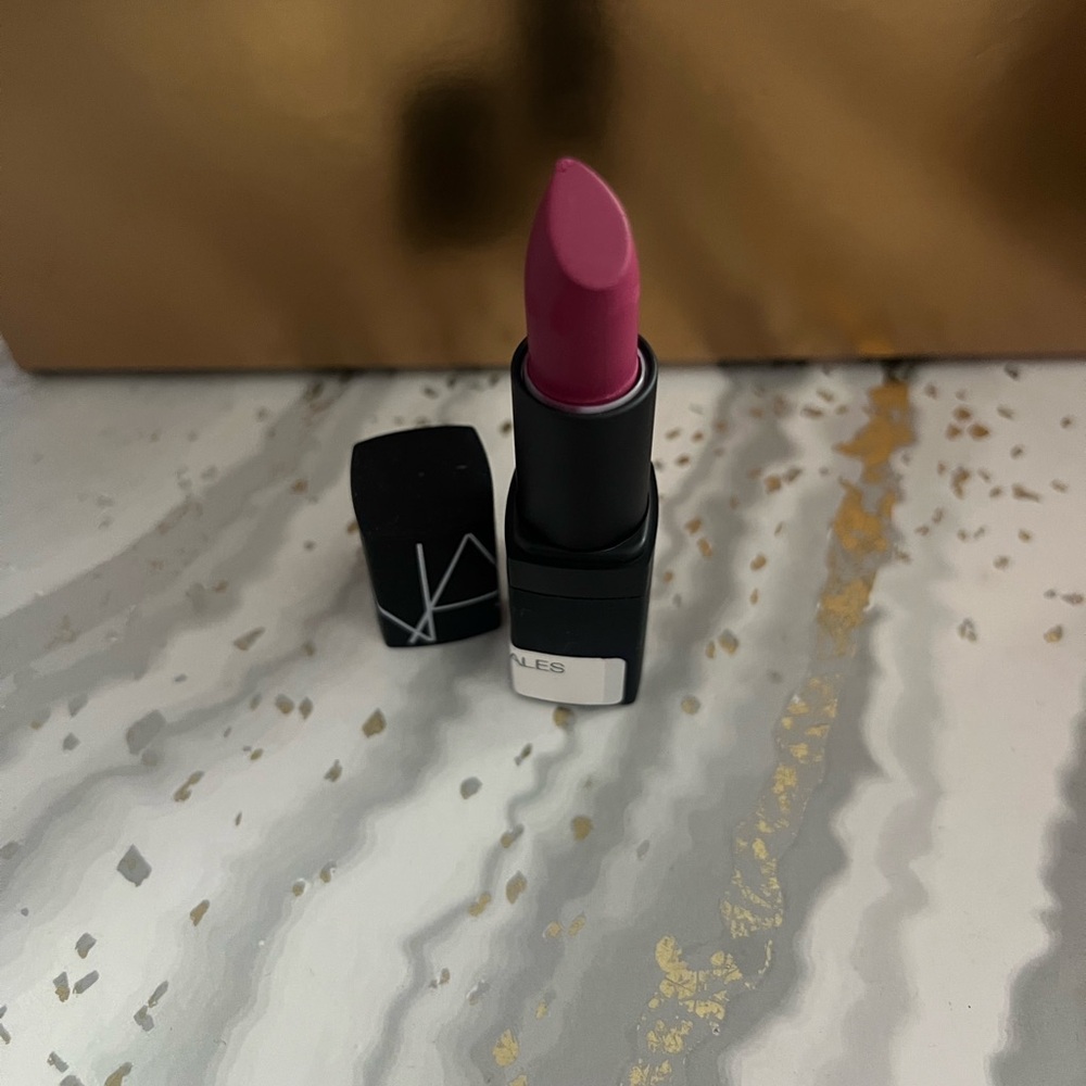 NARS matte lipstick TIME FEMALES